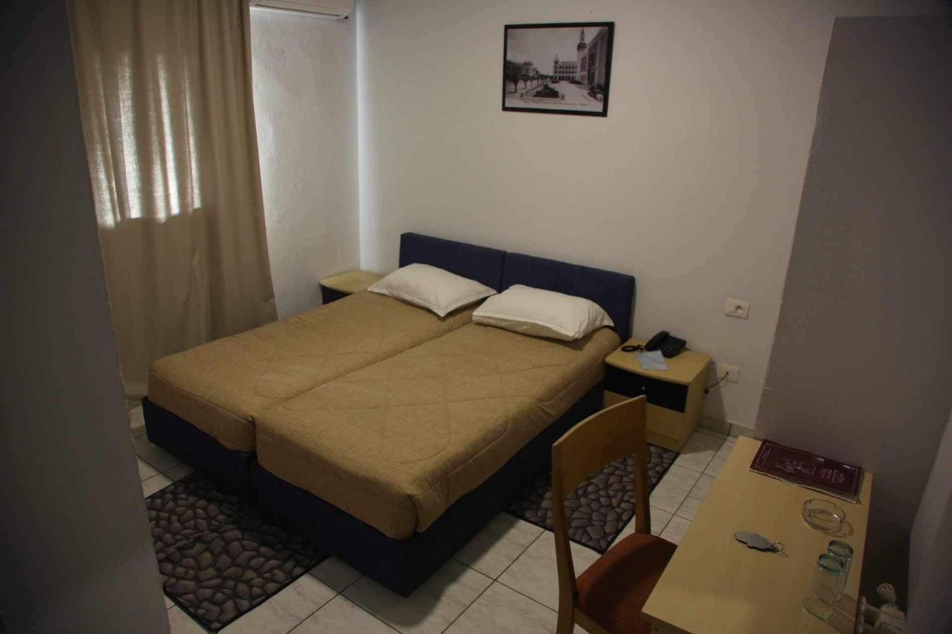 Hotel Amine Szfaksz Kültér fotó