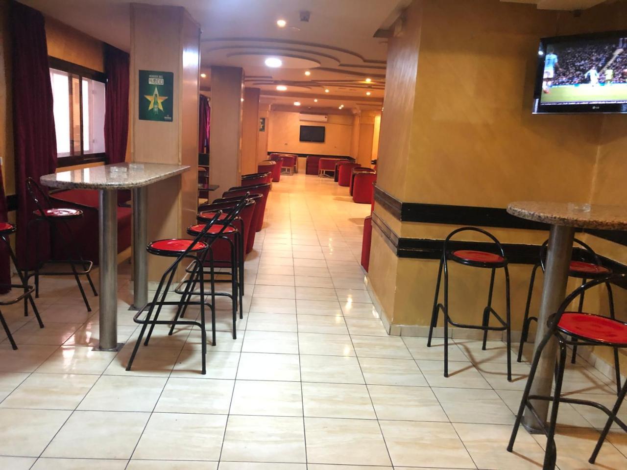 Hotel Amine Szfaksz Kültér fotó